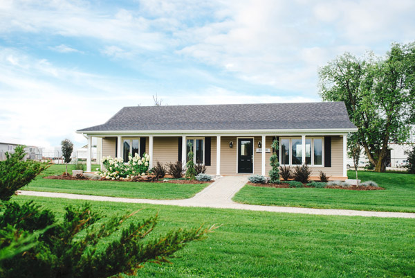 Exterior of a one-storey modular house