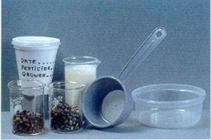 Equipment for dipping Colorado Potatoe Beetle.