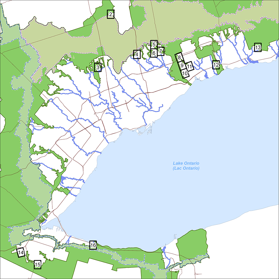 Carte-index qui illustre en détail les terres retirées de la zone de la campagne protégée divisée en 15 petits secteurs