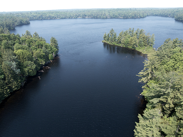 Photo aérienne du lac Crosson