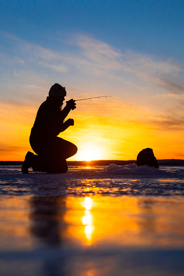 Front cover of the 2025 Fishing Regulations Summary