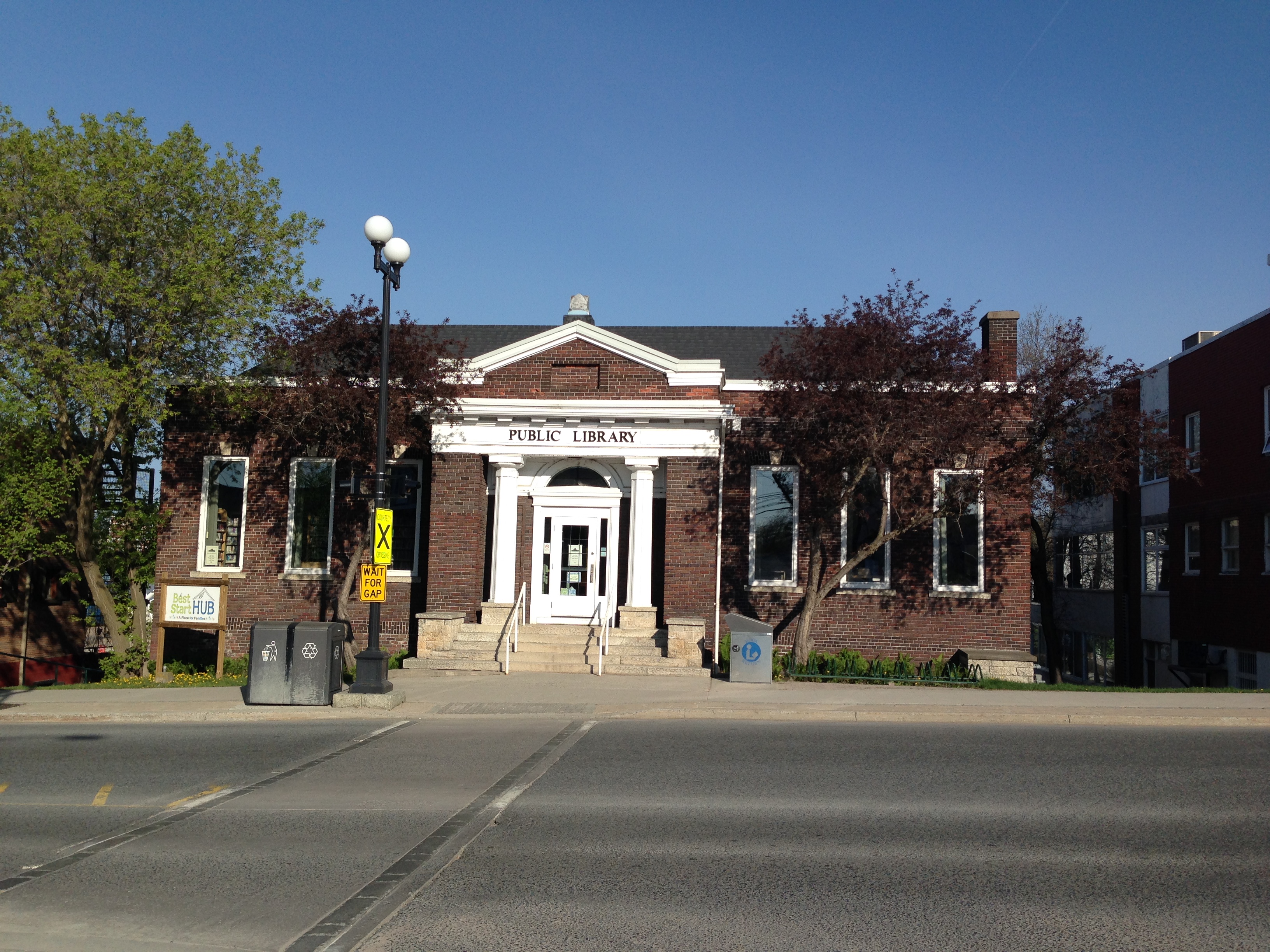 Kenora Public Library