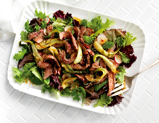 Salade de boeuf et pak-choï grillés