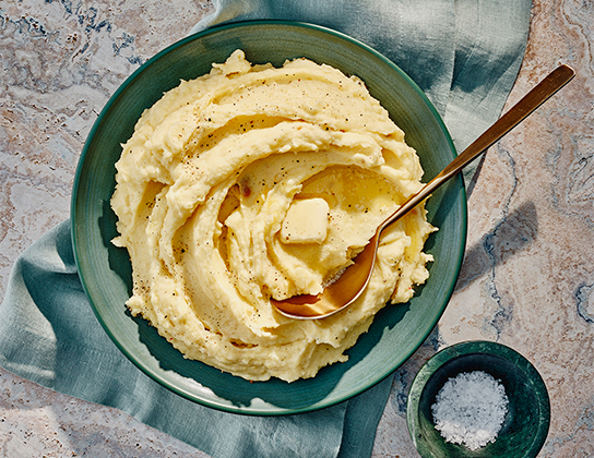 Roasted Garlic Mashed Potatoes | Foodland Ontario