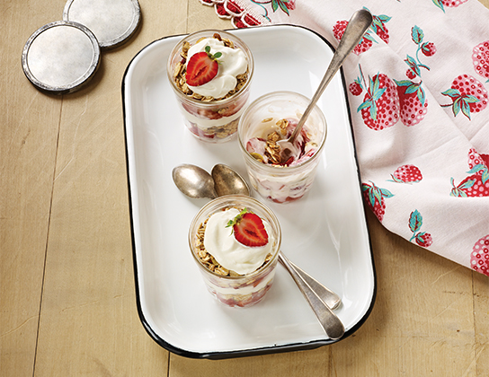 Strawberry Breakfast Parfait | Foodland Ontario