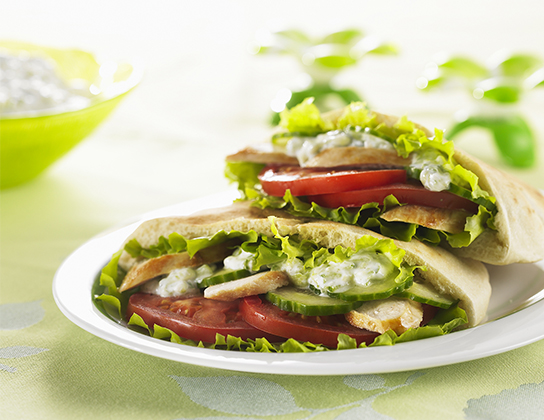 Chicken and Tzatziki in Pita Pockets | Foodland Ontario