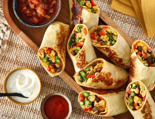 Burritos aux asperges et aux œufs