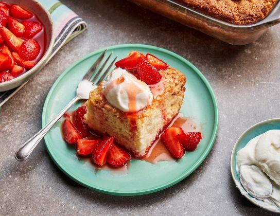 Gâteau Tres Leches aux fraises